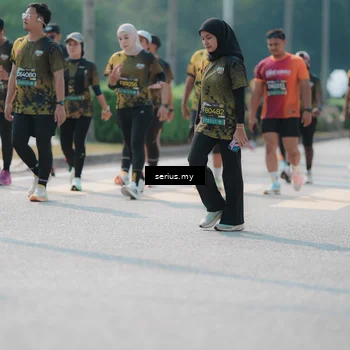 Runner Photo 6452244