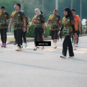 Runner Photo 6452251