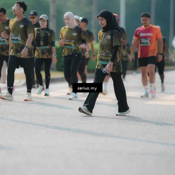 Runner Photo 6452258