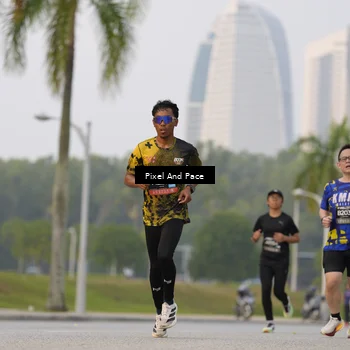 Runner Photo 6452270