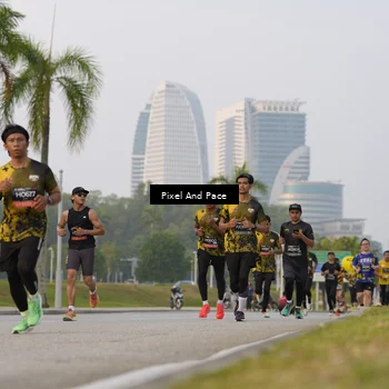 Runner Photo 6452295