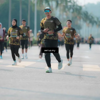 Runner Photo 6452300