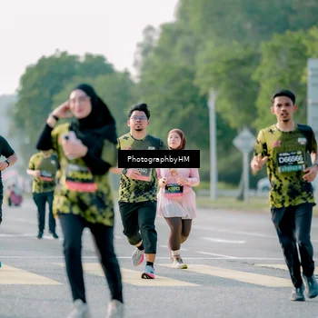 Runner Photo 6452321
