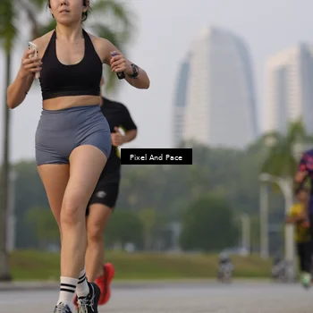 Runner Photo 6452343