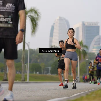 Runner Photo 6452348