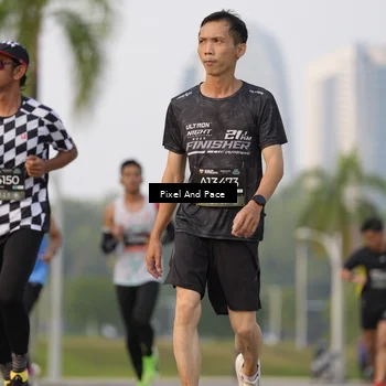 Runner Photo 6452355