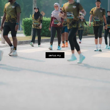 Runner Photo 6452360