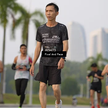 Runner Photo 6452362