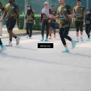 Runner Photo 6452368