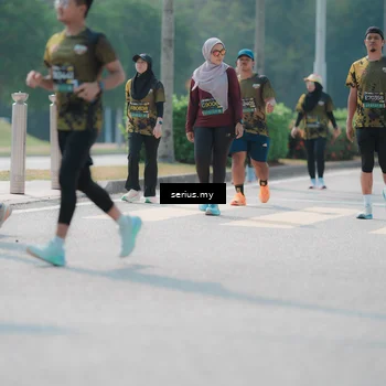 Runner Photo 6452377