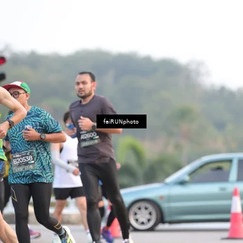 Runner Photo 6452395