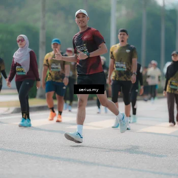 Runner Photo 6452419