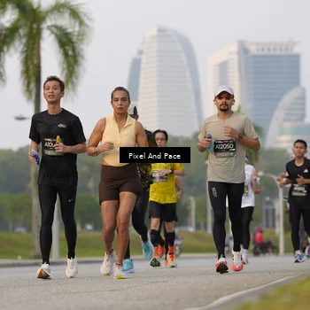 Runner Photo 6452430