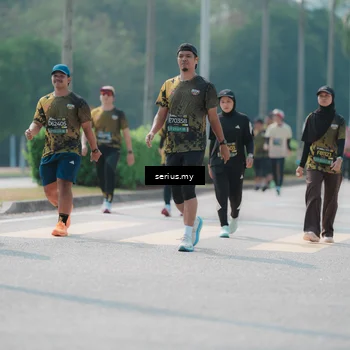 Runner Photo 6452437