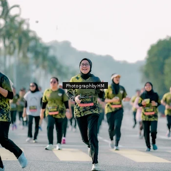 Runner Photo 6452442