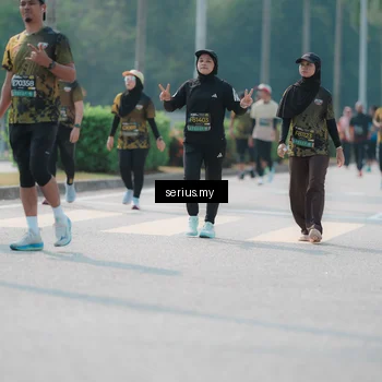 Runner Photo 6452443