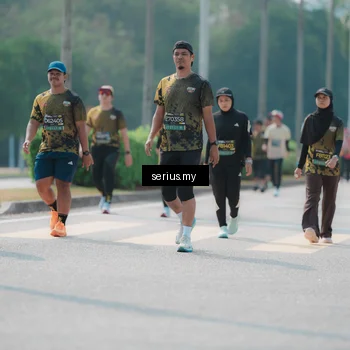 Runner Photo 6452447