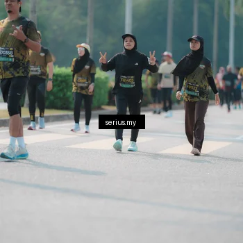 Runner Photo 6452451