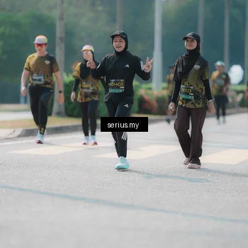Runner Photo 6452459