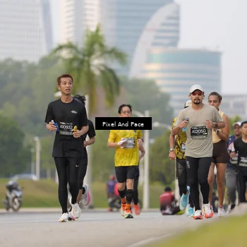 Runner Photo 6452474