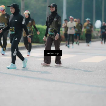 Runner Photo 6452481