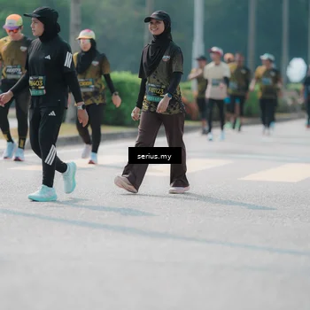 Runner Photo 6452483