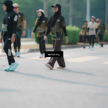 Runner Photo 6452492