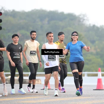 Runner Photo 6452508