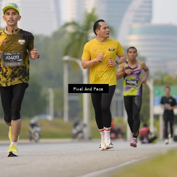 Runner Photo 6452510