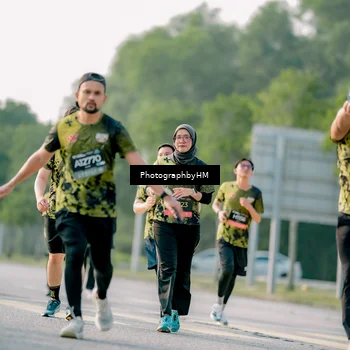 Runner Photo 6452512