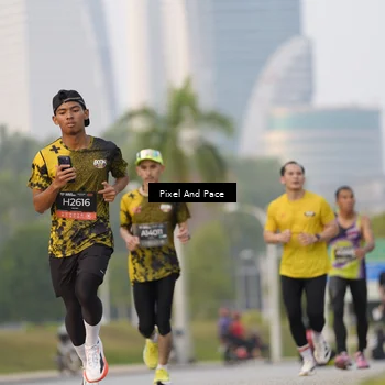 Runner Photo 6452519