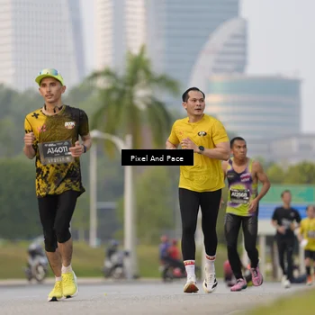 Runner Photo 6452520