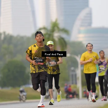 Runner Photo 6452528