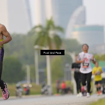 Runner Photo 6452531