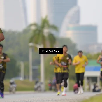 Runner Photo 6452532