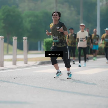 Runner Photo 6452533