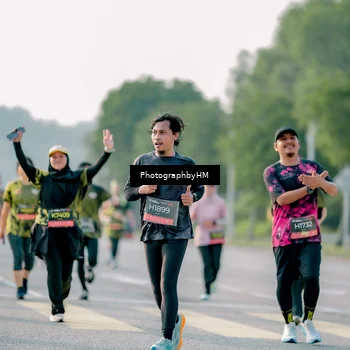 Runner Photo 6452539