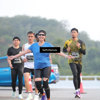 Runner Photo 6452548