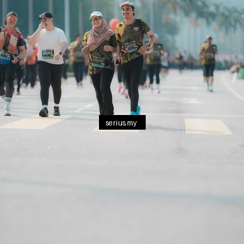 Runner Photo 6452552