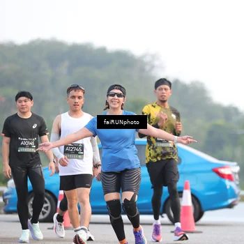 Runner Photo 6452555