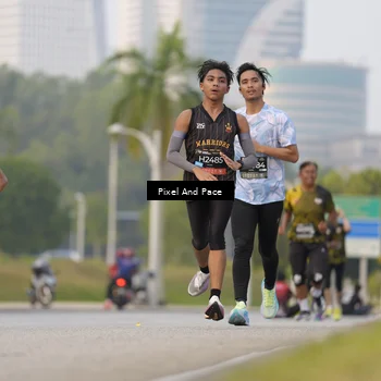 Runner Photo 6452579