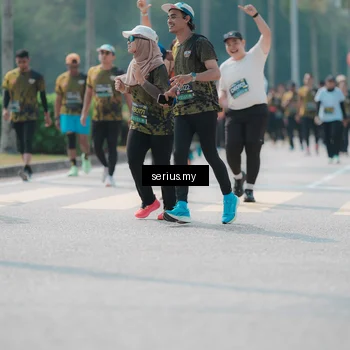 Runner Photo 6452582