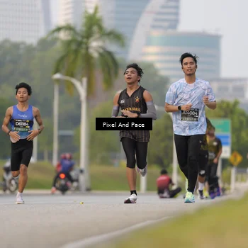 Runner Photo 6452583