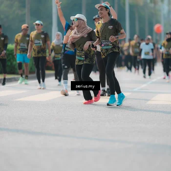 Runner Photo 6452590