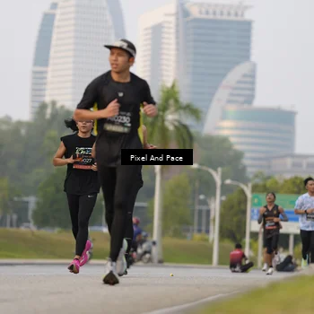 Runner Photo 6452609