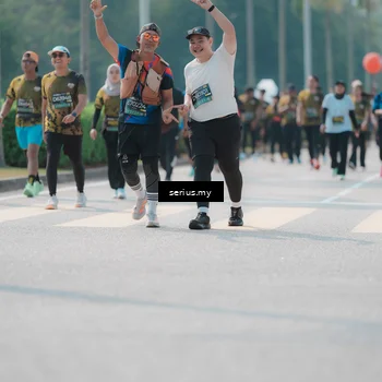 Runner Photo 6452620