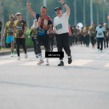 Runner Photo 6452621