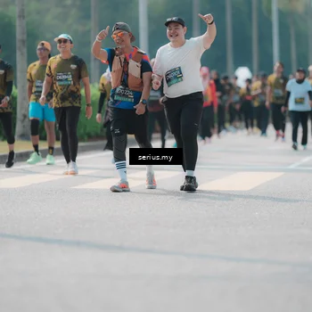 Runner Photo 6452624