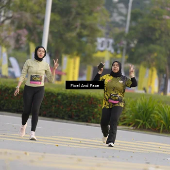 Runner Photo 6452630