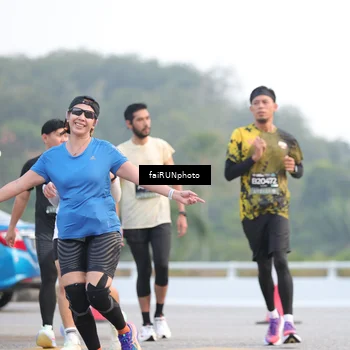 Runner Photo 6452636